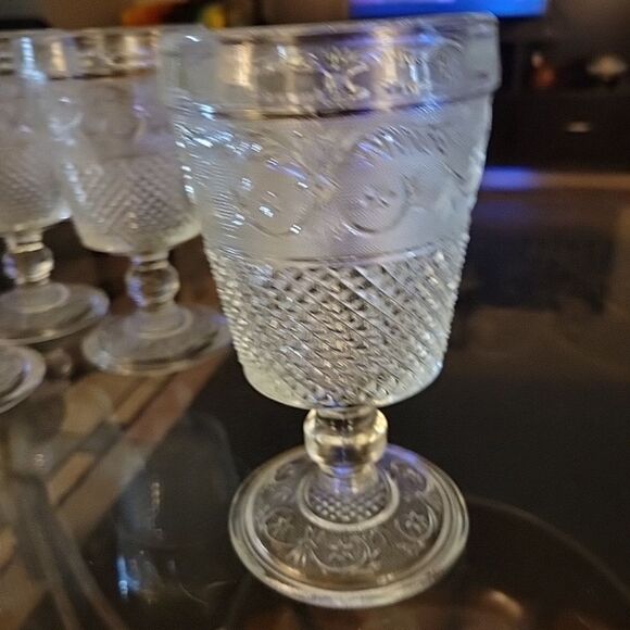 Vintage Lot of 5 American Provencial cut glass water goblet - Picture 3 of 5